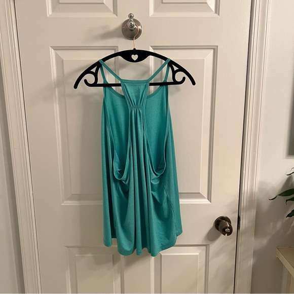 Teal workout tank - Picture 3 of 3